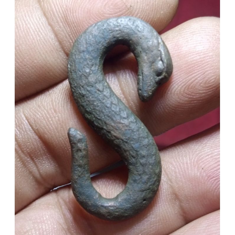 Antik Naga Kisi Kuno Temuan Sungai