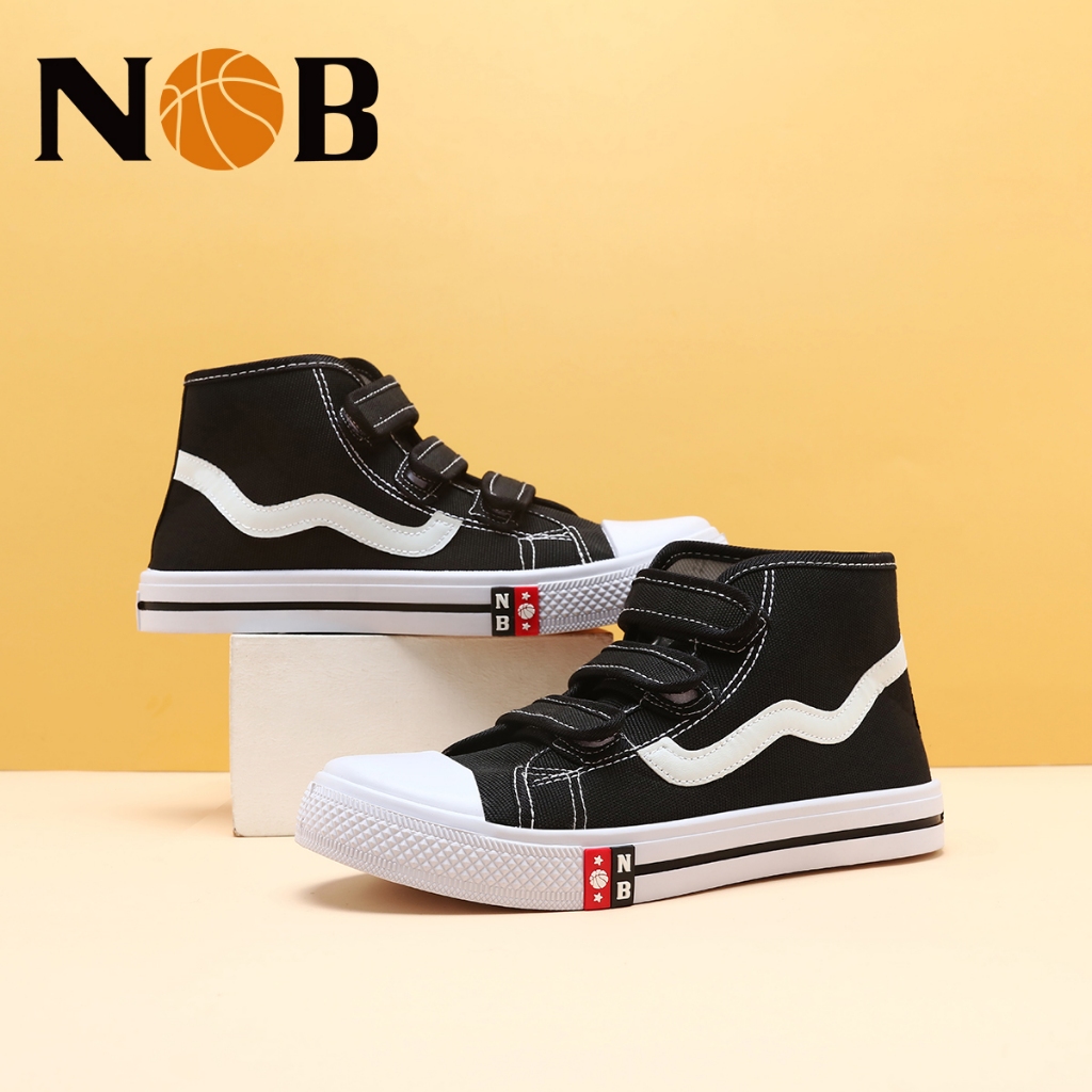 NOB | Sepatu Sneakers Pria | Sepatu Pria | Sepatu Sekolah | Sepatu Aerostreet Hitam Sekolah