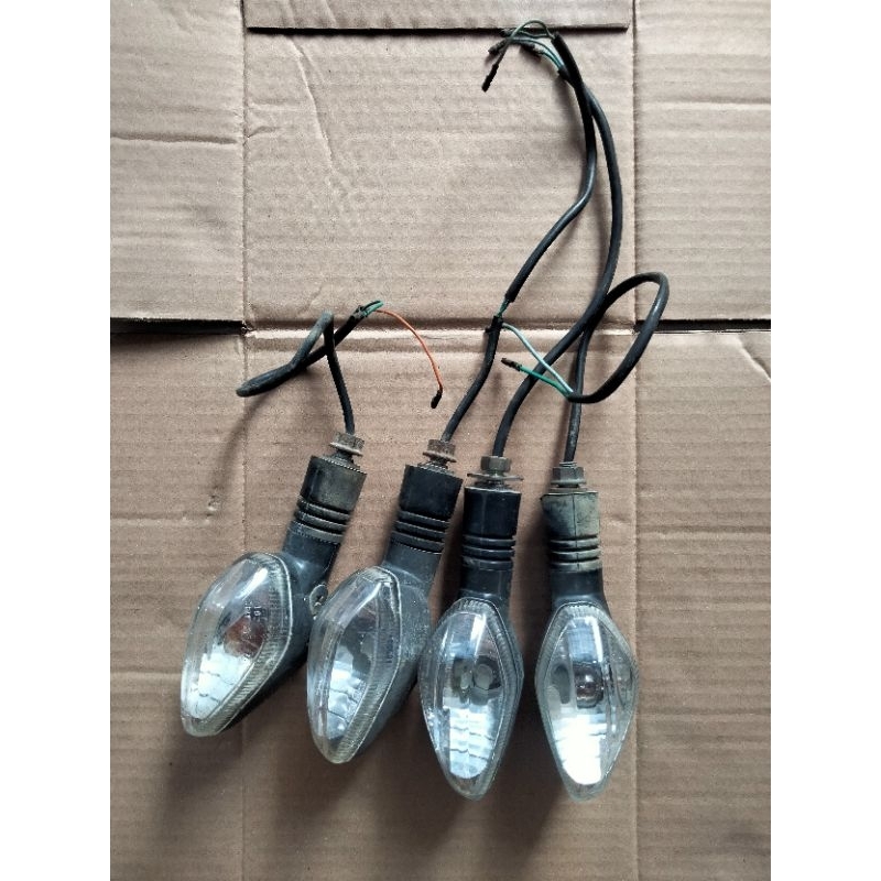 lampu sein set honda mega pro monoshock cb 150 R old verza original