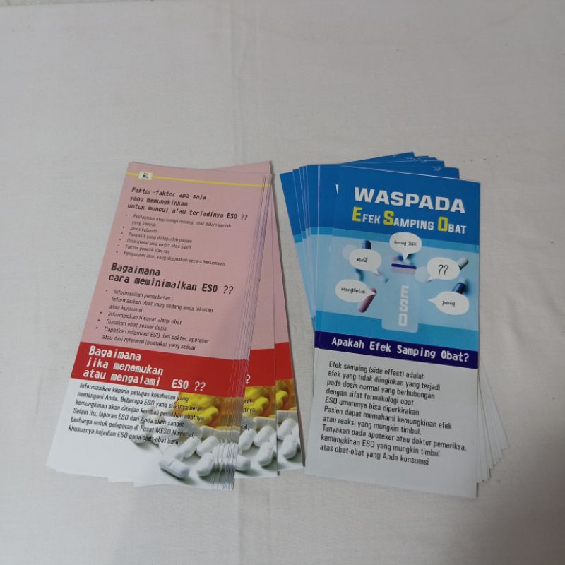 Flyer Atau Brosur Waspada Efek Samping Obat / Flyer Kesehatan / Flyer farmasi