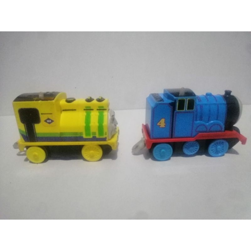 kereta thomas and friends raul dan gordon elektrik on ori mattel