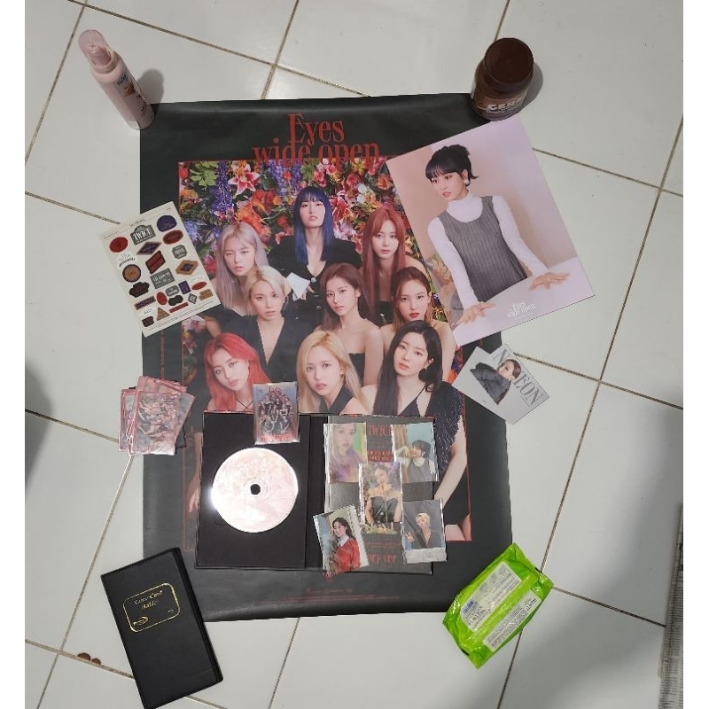 JUAL MURAH TWICE ALBUM Unsealed tapi kondisi baru