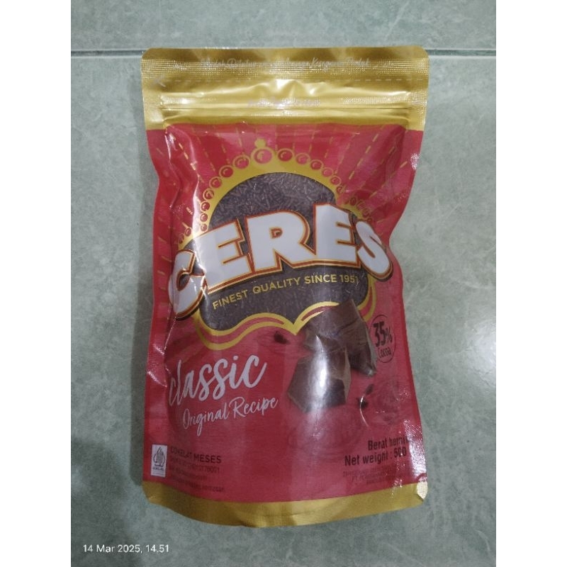 

Cokelat Meses Ceres Coklat Butir Ceres Classic 500g
