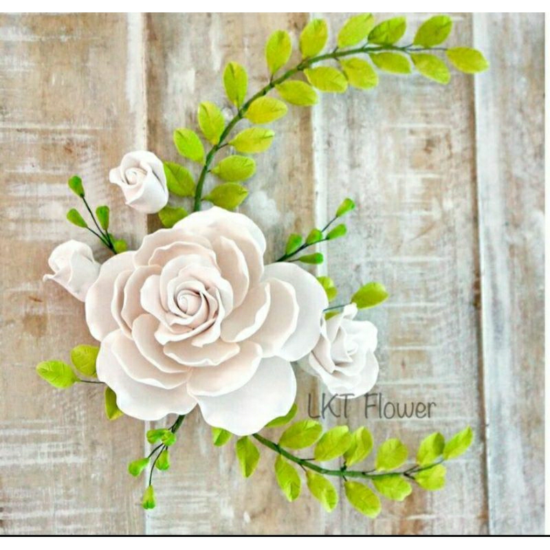 

Gumpaste Flower for Cake Decoration Mawar Camellia cake Topper CER
