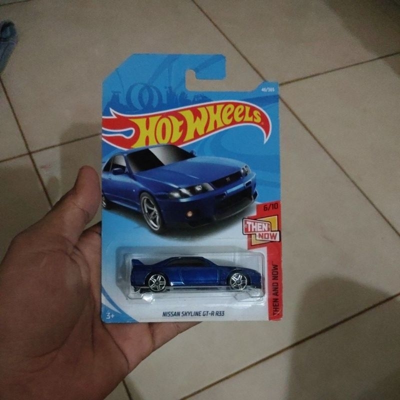 Hot Wheels Nissan Skyline GTR-R33