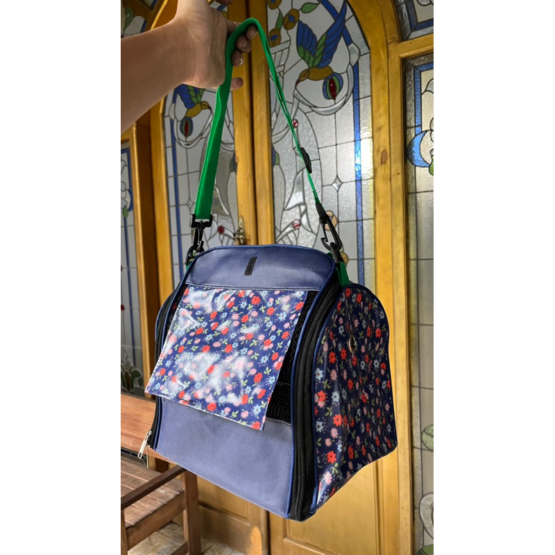 tas selempang bawa hewan kecil seperti burung dll