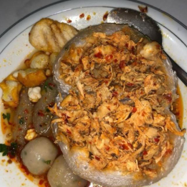 

baso cilok isian ayam suwir