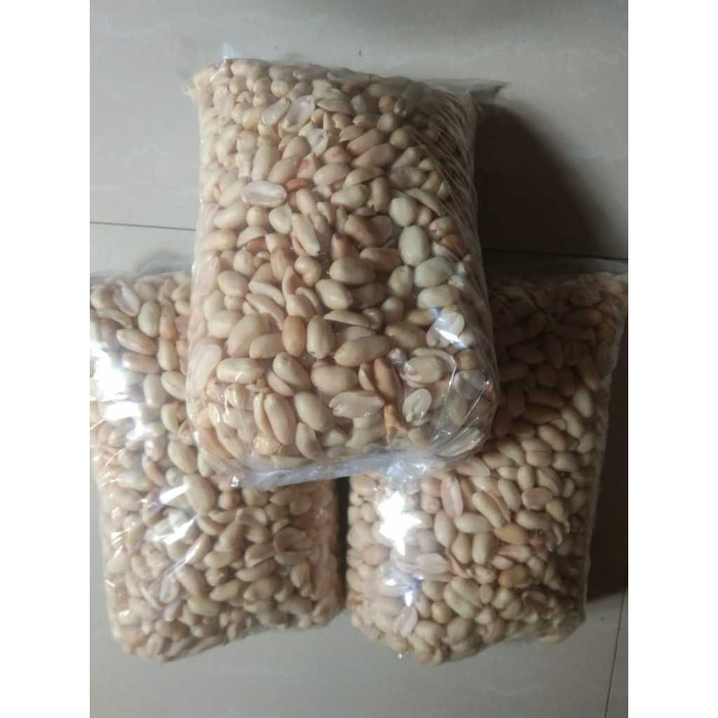 

KACANG KUPAS 1 KG /KACANG 25/29 KUPASKUPAS BESAR