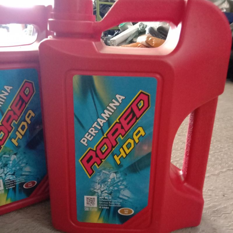 OLI GARDAN Pelumas Roda Gigi jenis hypoid & Spiral Bevel Gardan Kendaraan 4L SAE90 / SAE140 Level AP