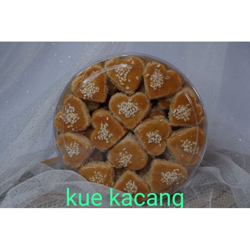 

Kue Kacang