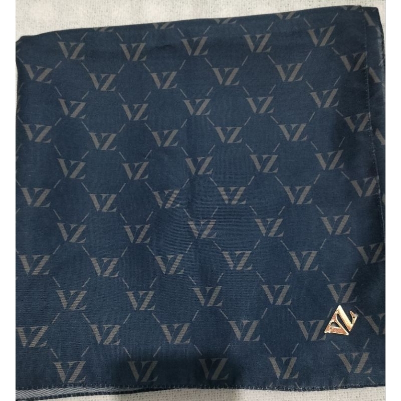 Preloved jilbab segiempat VZ kW navy like new