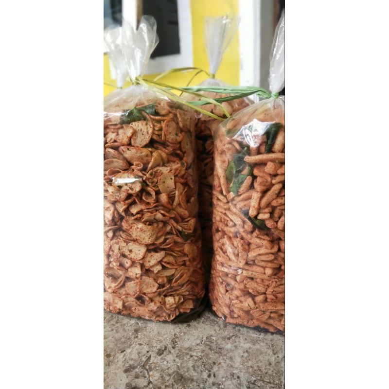 

kripik basreng pedas daun jeruk koin/stik 1kg