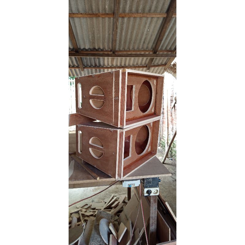 Box mid 10 inch singel tweeter Box line array 10 inch singel twiter bahan 15mm