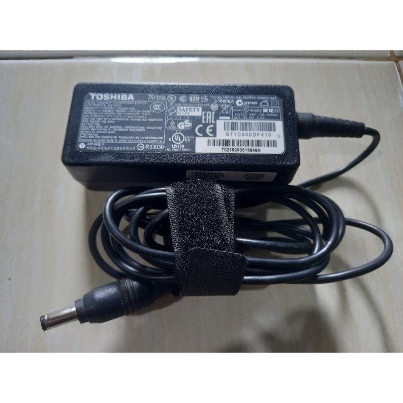 Charger Laptop Toshiba Second/Preloved 19V 2.37A Ori
