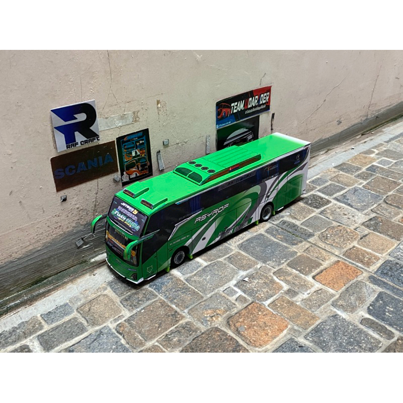 PAPERCRAFT BUS ASYROF TUAN MUDA CORONG BASURI SKALA 1:50 Miniatur