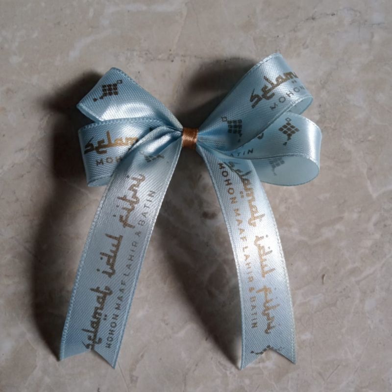 

Pita Hampers Lebaran Idul Fitri Satin Ribbon Light Blue