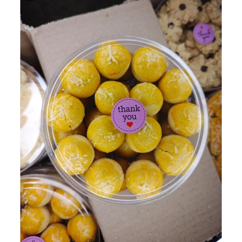 

Kue nastar/Kue lebaran/Kue kering 250gr