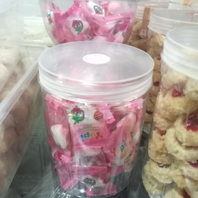 

permen yupi free toples 900ml yupi strawberry