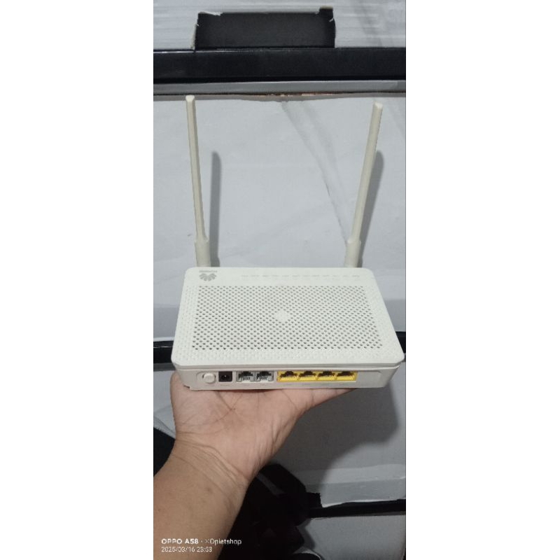 Huawei HG8245H5 port biru