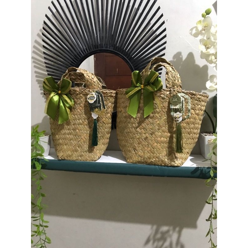 

TAS HAMPERS LEBARAN