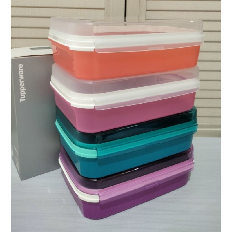 Signature 2L/ezy keeper 2L/ezy keeper tupperware/Large Snack Stor/Large Snack Stor free/fancy signat