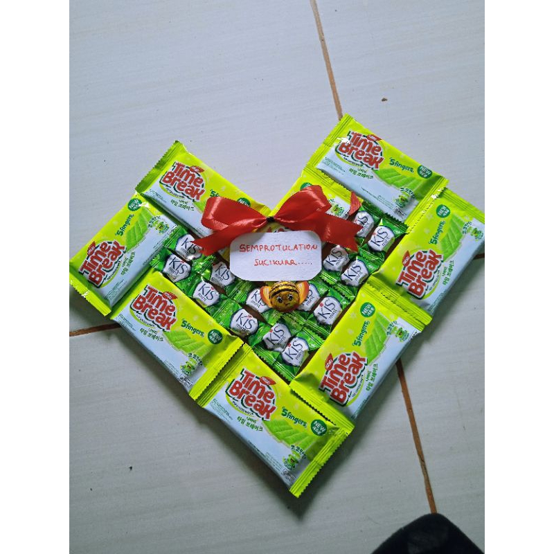 

SNACK LOVE || LOVE BOX