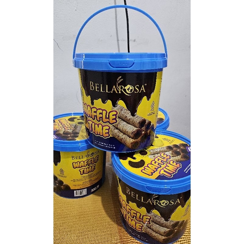 

Hampers Waffle Time Ember Bellarosa