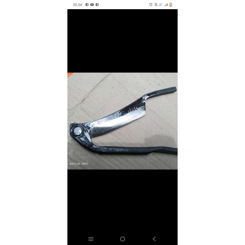 alat belah pinang atau kantip pinang