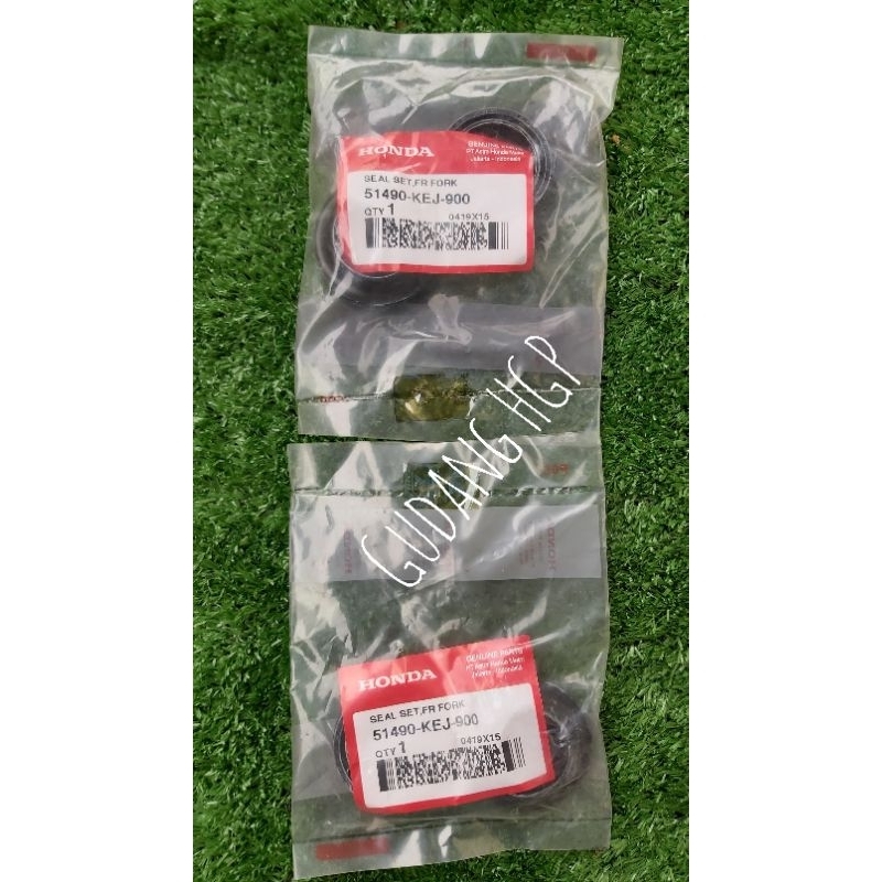 Seal Set Front Fork Oil Seal Shock Depan Kiri Kanan Set Honda MegaPro 2005-2006, MegaPro New 2010-20