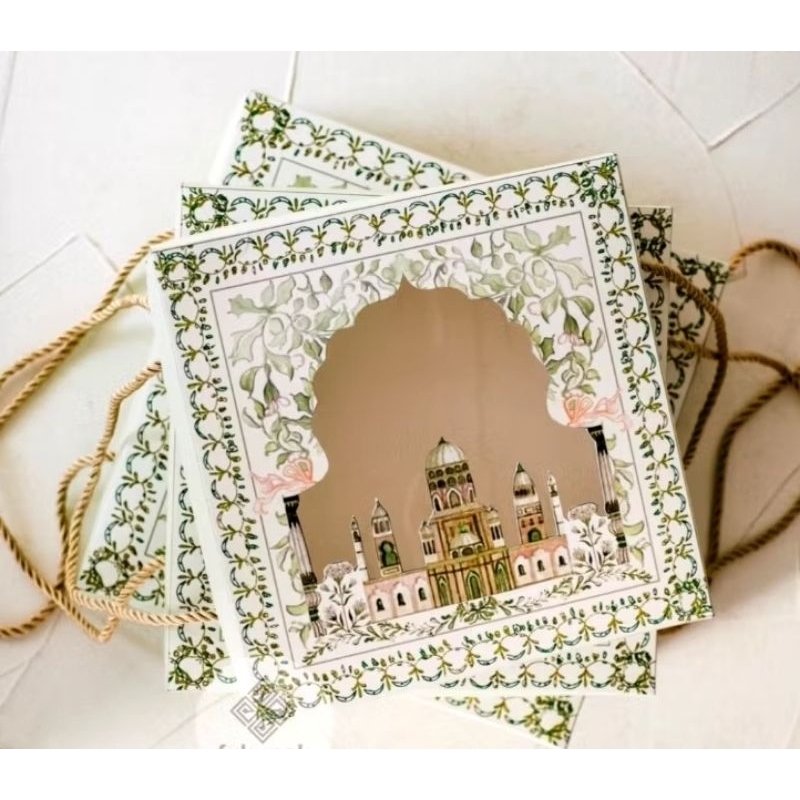 

dus idul Fitri 22 x 22 x 10 kotak jinjing box hamper lebaran jendela mika cake bolu marmer kuker