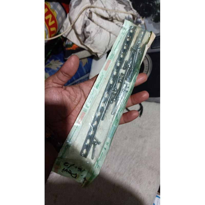 Pen Platina Tulang Paha Dan tulang kering