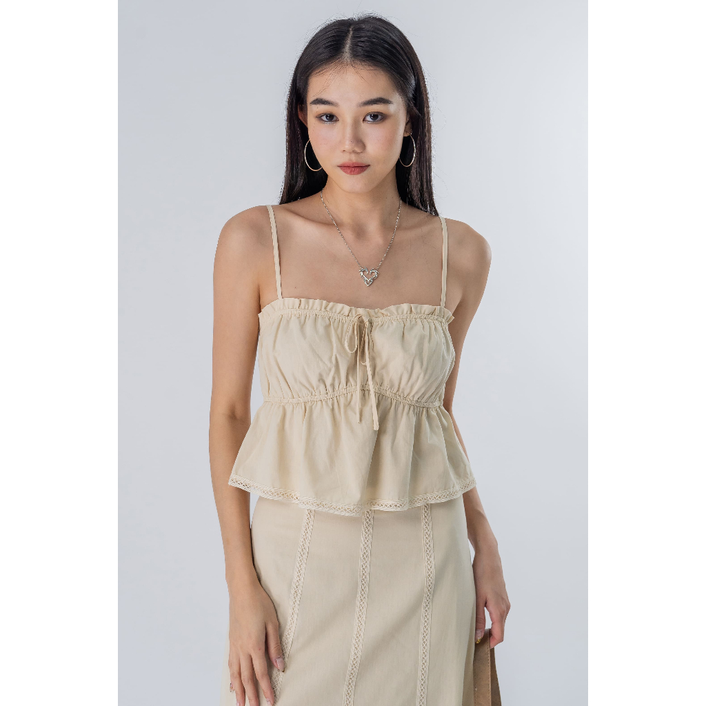 Young Hungry Free - Atasan Wanita - Hold Up Top in Sand Biege