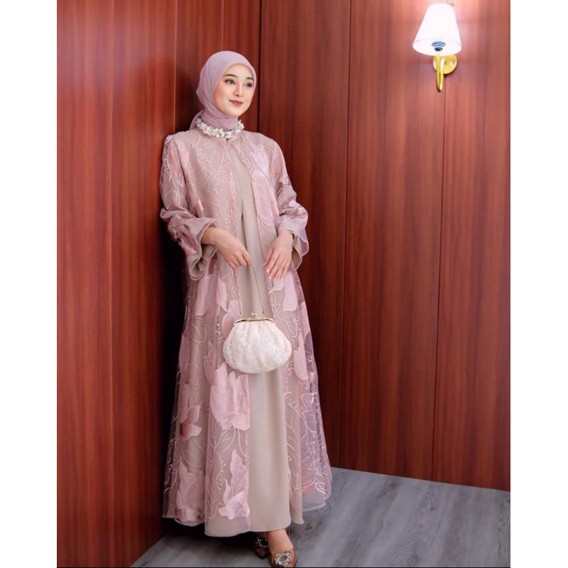 Atthiyya Dress Cordy