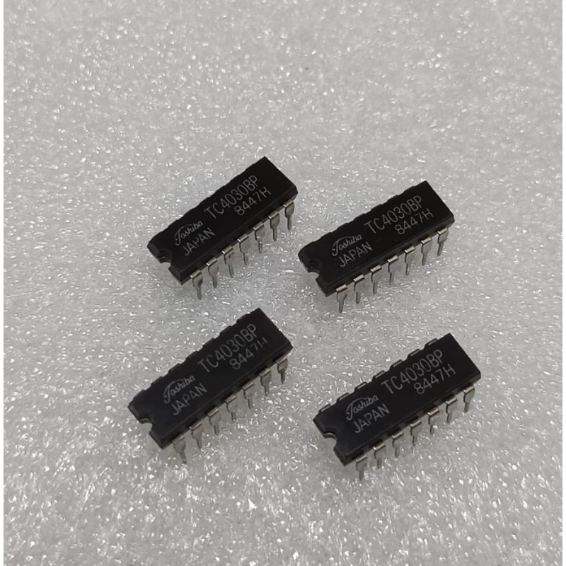TC4030BP CMOS IC Toshiba