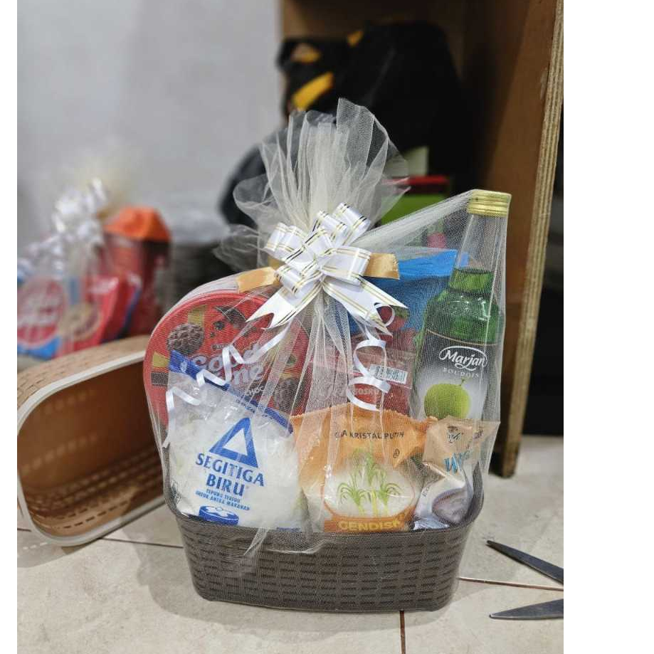 

PARCEL LEBARAN IDUL FITRI (C)