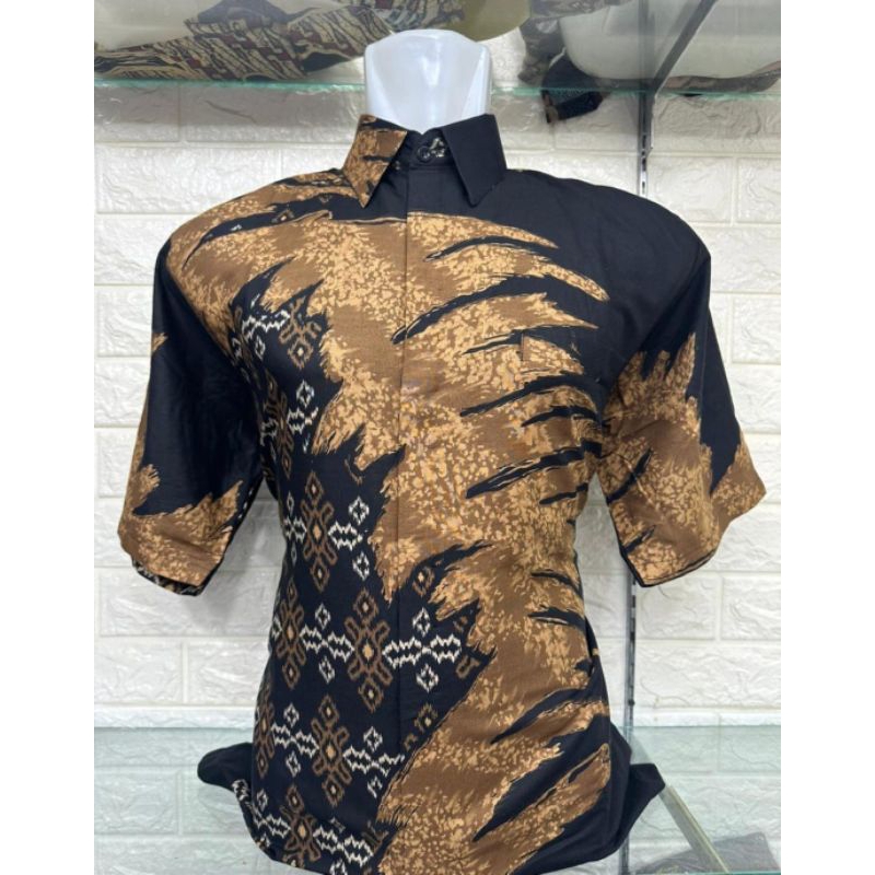 Batik lengan pendek//kemeja batik Furing. COD