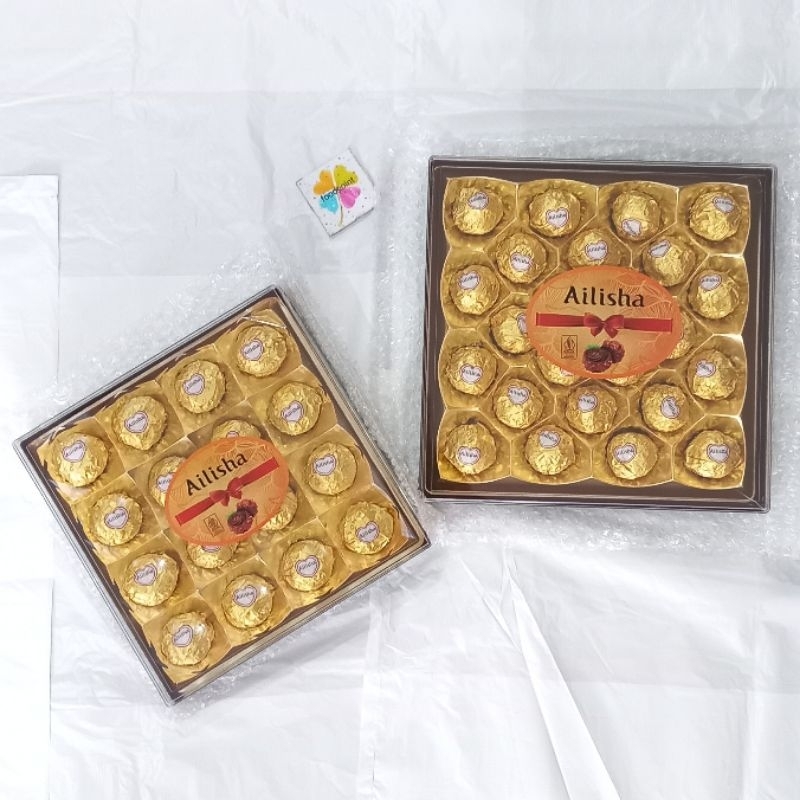 

Coklat Ailisha Square Box 16pcs Diamond / 24 pcs Chocolate