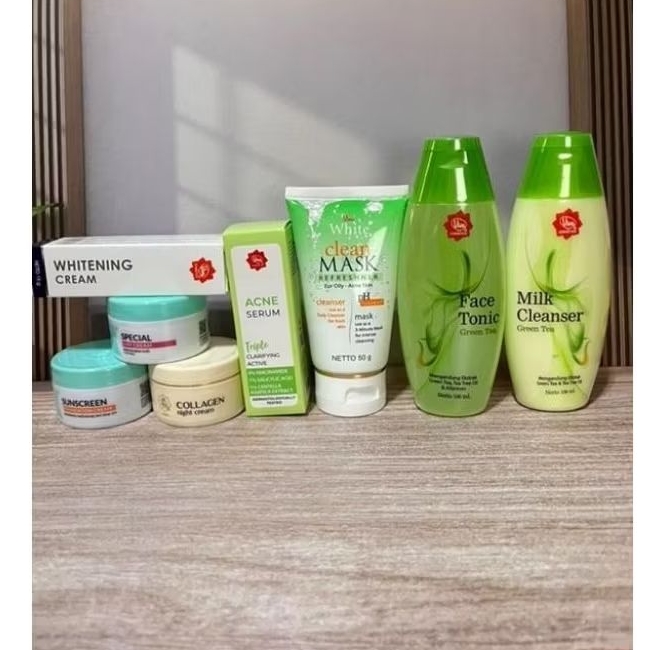 Viva Skincare Paket / Viva Paket Skincare Mencerahkan Wajah / Skincare Flek / Paket 8 Produk Viva