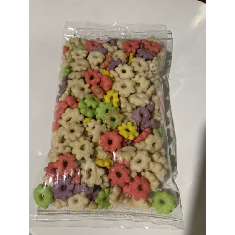 

CAMILAN GURIH DAN MANIS SNACK LEBARAN BY SAVORY SPICY