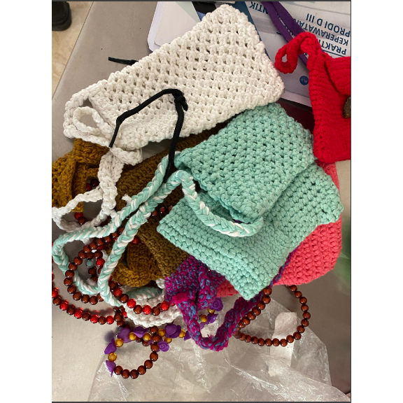 Tas Rajut Homemade by Kakek Nenek