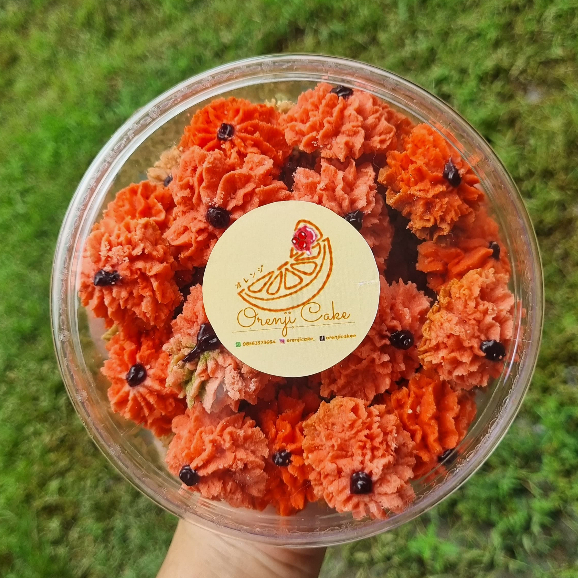 

Kue Semprit Strawberry by Orenjicake - kue semprit stroberi krispi