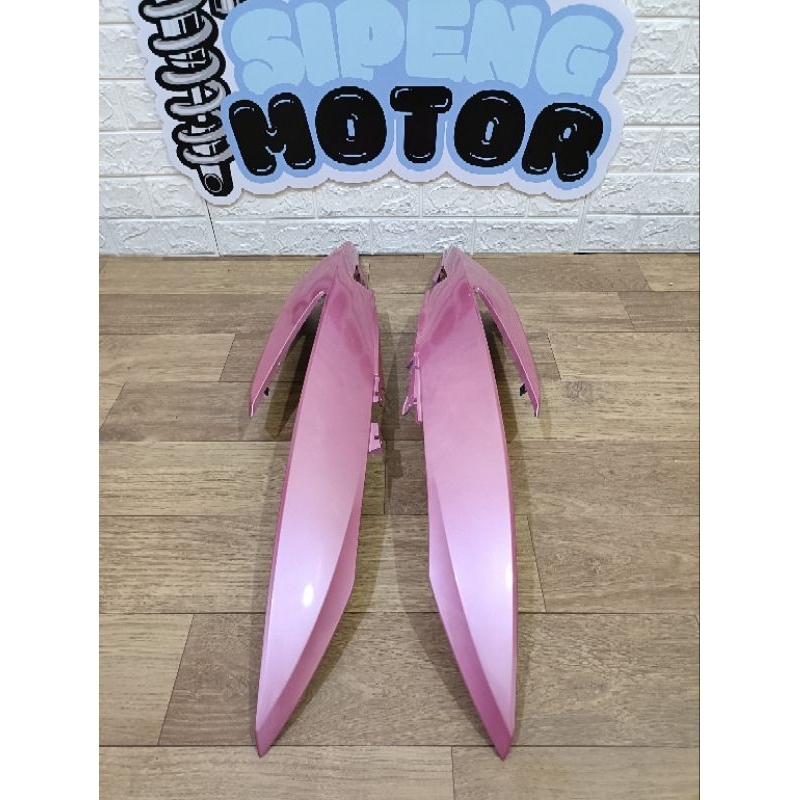 COVER BODY BODI BELAKANG SET KANAN KIRI VARIO LAMA 110 KARBU PINK MERAH MUDA 2006 2007 2008 2009 201