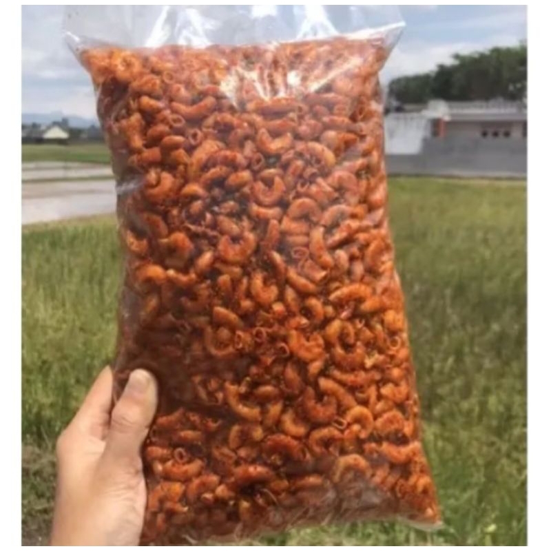 

makaroni pedas 1 kg daun jeruk lampung