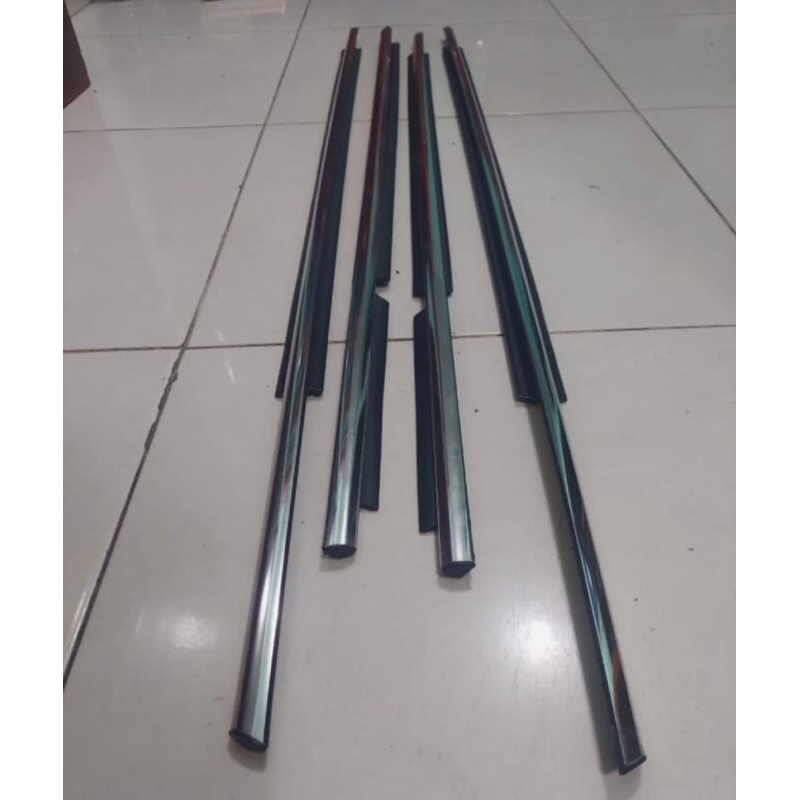 KARET PELIPIT KACA PINTU LUAR TIMOR MERCY