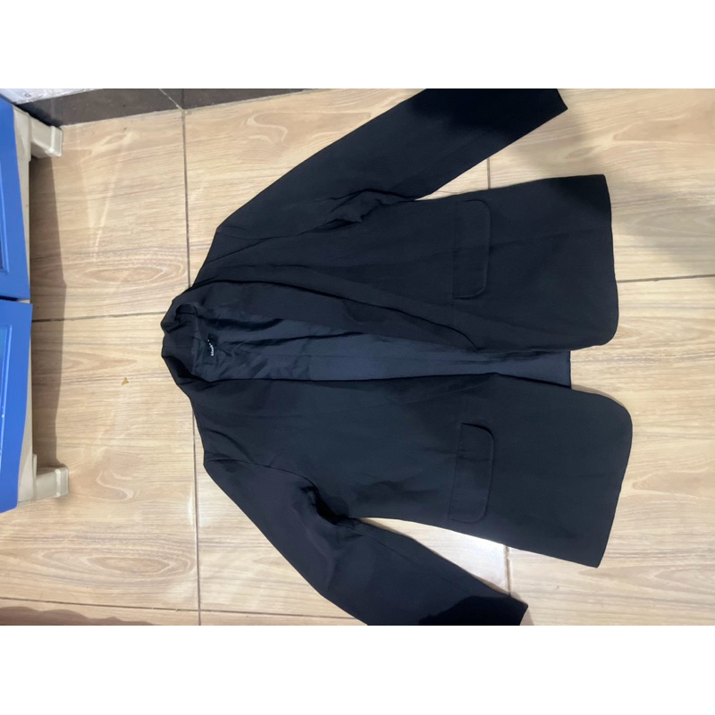 BLAZER HITAM PEKAT