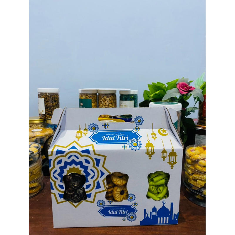 

[Kenzo Snack Bali] Hampers Lebaran 120.000 dapet 3 toples