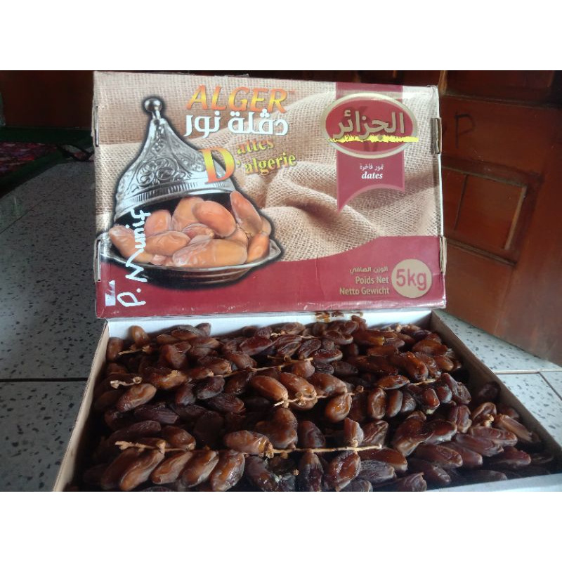 

Kurma Tunis Tangkai