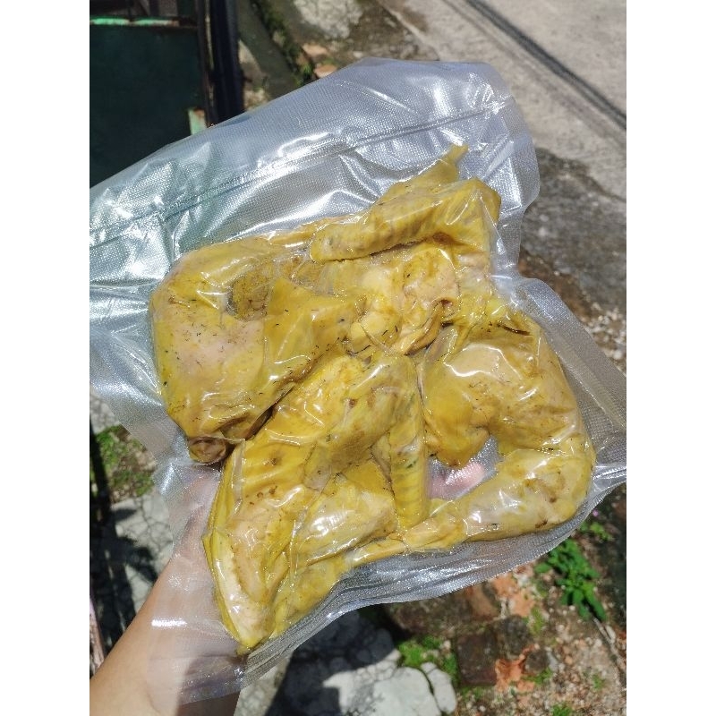 

Ayam Kampung Ungkep/Frozen/siap goreng