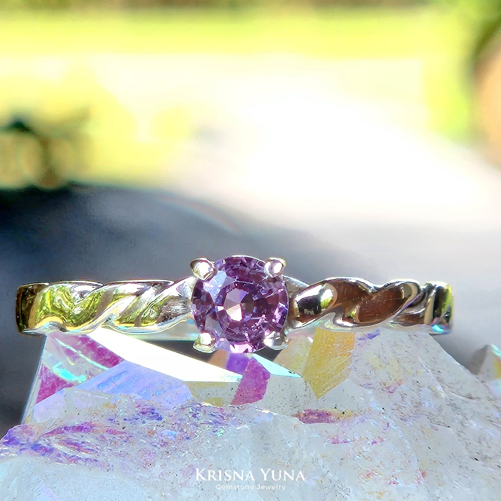 Natural Srilankan Purple Sapphire Ring