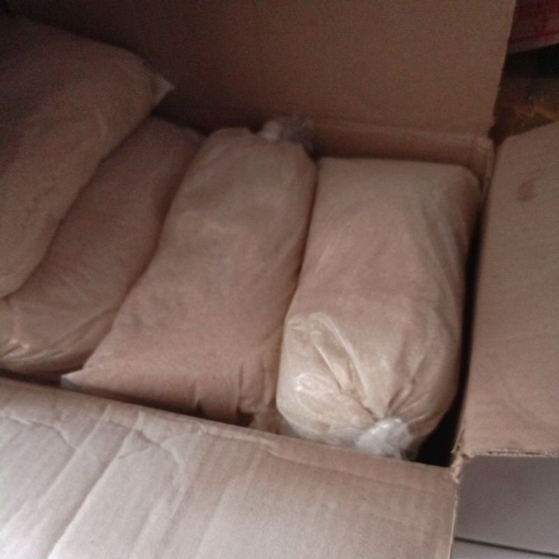 

Gula curah atau gula timbangan 1kg
